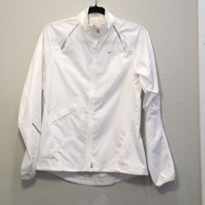 Nike lightweight running jacket size small